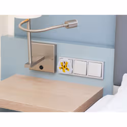 Skross 1.500266-E adattatore per presa di corrente Tipo F Universale Bianco - Vista aggiuntiva 6