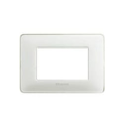 Placca 3 Moduli Matix, in Tecnopolimero, Ghiaccio - BTICINO AM4803CBN