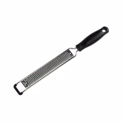 Grattugia Micro Tech con lama in acciaio inox micro-affilata e manico in polipropilene. Grattugia Lama Fine Micro Tech Cm 34- ...