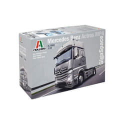 Italeri Mercedes Benz Actros MP4 Gigaspace Modellino di camion/rimorchio Kit di montaggio 1:24