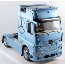 Italeri Mercedes Benz Actros MP4 Gigaspace Modellino di camion/rimorchio Kit di montaggio 1:24 - Vista aggiuntiva 8