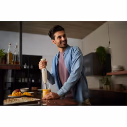 KitchenAid 5KHBBV53EAC Frullatore ad immersione 16 W Crema - Vista aggiuntiva 4