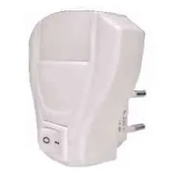 CFG Nina LED Luce notturna con spina
