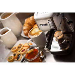 Ariete 1380 Macchina da caffè in metallo, compatibile con caffè in polvere e cialde ESE, 1300 W, Capacità 1,1 L, 15 bar di pressione, Filtro ½ tazze, Dispositivo Cappuccino, Silver - Vista aggiuntiva 4