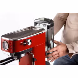 Ariete 1381 Macchina da caffè con manometro, compatibile con caffè in polvere e cialde ESE, 1300 W, Capacità 1,1 L, 15 bar di pressione, Filtro ½ tazze, Dispositivo Cappuccino, Rosso - Vista aggiuntiva 4