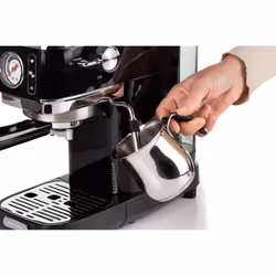 Ariete 1381 Macchina da caffè con manometro, compatibile con caffè in polvere e cialde ESE, 1300 W, Capacità 1,1 L, 15 bar di pressione, Filtro ½ tazze, Dispositivo Cappuccino, Nero - Vista aggiuntiva 4