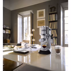De’Longhi Dedica Style EC 685.M Automatica/Manuale Macchina per espresso 1,1 L - Vista aggiuntiva 8