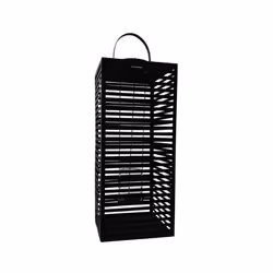 Lanterna da giardino in metallo nero, stile moderno, 25x25 cm, h. 60/70 cm Questa lanterna da giardino è realizzata in metall ...