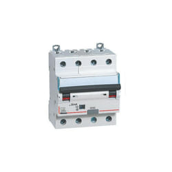 Interruttore magnetotermico differenziale Bticino 4P 32A 30mA tipo a 4,5kA 4 moduli GA8843A32