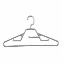 Set da tre grucce appendiabiti Twist con ganci interni per riporre cravatte, cinture e altri accessori in modo da avere un ou ...