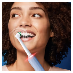 Oral-B Pro 3 3000 Cross Adulto Spazzolino rotante-oscillante Blu - Vista aggiuntiva 4