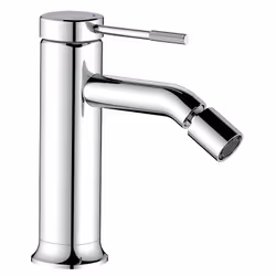 Miscelatore monocomando per bidet realizzato in ottone cromato. L’articolo è completo di piletta in abs da 1”1/4 e cartuccia  ...