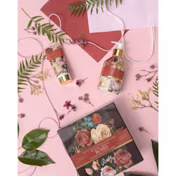 Rudy Profumi Scatola regalo con Sapone Liquido 250 mL + Crema Mani 100 mL Nature&Arome Linea Roses - Vista aggiuntiva 2
