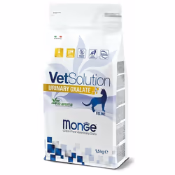 Monge VetSolution Urinary Oxalate Feline è un alimento dietetico completo per gatti formulato per la riduzione della formazio ...