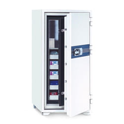 Armadio Ignifugo Digitale Per Supporti Magnetici Resistenza 120 Technomax 830x690x720mm