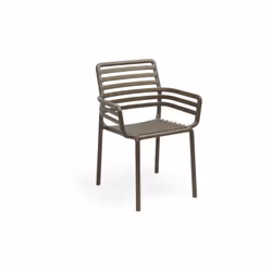 Un inno alla leggerezza e alla semplicità, la Sedia Doga Armchair Nardi è la soluzione ideale per arredare i tuoi spazi all'a ...