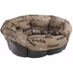 Questo cuscino è ideale per ricoprire la cuccia in plastica della linea Siesta Deluxe di Ferplast rendendola confortevole e a ...