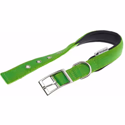 Daytona è un collare regolabile in nylon per cani. È disponibile in vari colori e in sette misure che si differenziano per ci ...