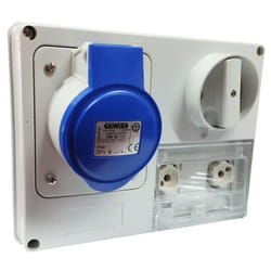 Presa interbloccata Gewiss 2P+T 32A IP44 220V senza cassetta GW66137