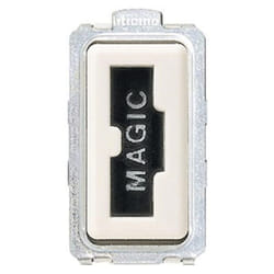 Presa Bticino magic di sicurezza irreversibile 2P+T 10A per spina 2200N 5100