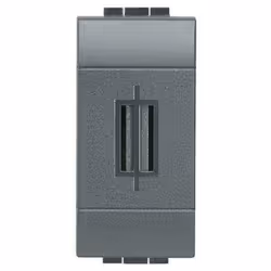 Portafusibile per fusibili 5x20mm e 6,3x32mm - max 10A - innesto a baionetta Scheda tecnica: Moduli 1Tensione 250VacCorrente ...