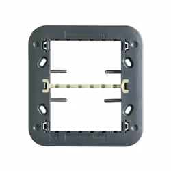 Supporto per qualsiasi scatola 3+3 moduli(frutti) anche non di marca Bticino. Questo supporto permette di agganciare le placc ...
