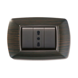 Elettrocanali - placca life mod. living plastica wenge 3P. Prezzo per 1 pezzo.