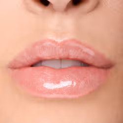 Collistar Puro Lip Gloss Shine 301 - Love Spark | shimmer - Vista aggiuntiva 4