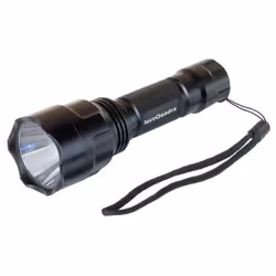 Certificazione: waterproof IP65. Alimentazione: 1 batteria 1865 2200 Ah ricaricabile. Illuminazione: 1 LED USA CREE L2 - 10 W ...