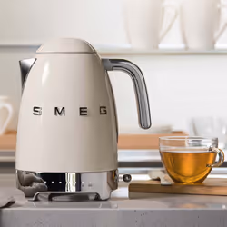 Smeg Bollitore A Temperatura Variabile 50's Style – Panna LUCIDO – KLF04CREU - Vista aggiuntiva 6