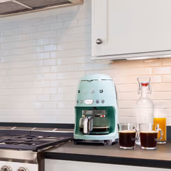 Smeg Macchina da Caffè Filtro 50's Style – Verde Pastello LUCIDO – DCF02PGEU - Vista aggiuntiva 6