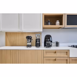 Smeg Macinacaffè 50's Style – Nero LUCIDO – CGF01BLEU - Vista aggiuntiva 8