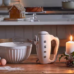 Smeg Sbattitore 50's Style – Panna LUCIDO – HMF01CREU - Vista aggiuntiva 6