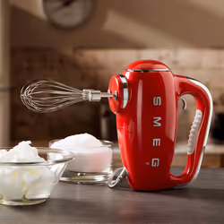 Smeg Sbattitore 50's Style – Rosso LUCIDO – HMF01RDEU - Vista aggiuntiva 6