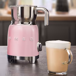 Smeg Montalatte 50's Style – Rosa LUCIDO – MFF11PKEU - Vista aggiuntiva 5
