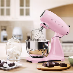 Smeg Impastatrice Full Color 50's Style – Rosa LUCIDO – SMF03PKEU - Vista aggiuntiva 6