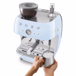 Smeg Macchina da Caffè Espresso Manuale con macinacaffè integrato 50's Style – Azzurro LUCIDO – EGF03PBEU - Vista aggiuntiva 5