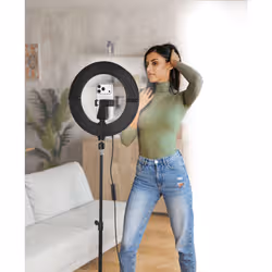 Cellularline Selfie Ring - Light Stand Trasforma ogni ambiente in uno studio personale: SELFIE RING è il treppiede per smartphone con anello LED integrato, dotato di 3 modalità di illuminazione e supporto regolabile per inquadrature perfette. - Vista aggiuntiva 4