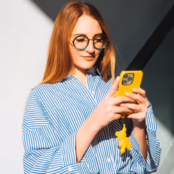 SBS CMCOVPUIP1461PY custodia per cellulare 15,5 cm (6.1") Cover Giallo - Vista aggiuntiva 6