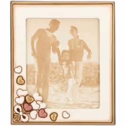 Un decoro speciale, i cuori simbolo di amore, per incorniciare un momento unico per te. Con il nuovo portafoto maxi THUN in c ...