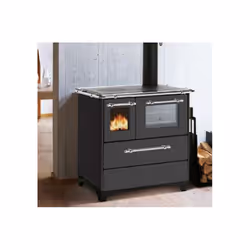 Cucina a legna tradizionale in acciaio smaltato con finiture in inox. Oltre a cucinare, scalda l’ambiente per irraggiamento.  ...