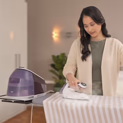 Braun CareStyle 5 IS5247VI 2400 W 2 L EloxalPlus soleplate Viola, Bianco - Vista aggiuntiva 4
