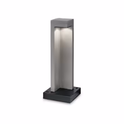 Collezione TITANO LUCE SOFFUSA PER AMBIENTI ESTERNI Lampione h.49 cm con corpo luce in resina porosa. Base e dettaglio diffus ...