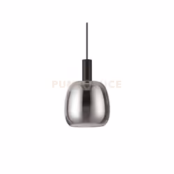 Lampadario a sospensione con montatura in metallo verniciato a polveri con finitura nera. Diffusore in acrilico trasparente c ...