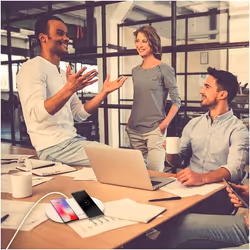 Celly WL2FASTPADWH Caricabatterie per dispositivi mobili Smartphone Bianco AC Interno - Vista aggiuntiva 4