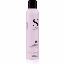 Non hai tempo di correre al mattino, ma vuoi che i tuoi capelli siano freschi? Lo shampoo secco Alfaparf Milano Semi di Lino ...