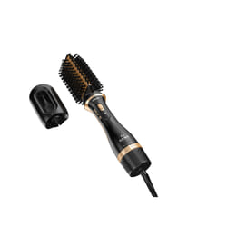 GA.MA Multistyler Gold Ion: è lo strumento multifunzione che rivoluziona la tua routine di styling. Include due accessori intercambiabili: la spazzola a doppia testa con setole miste, e l'asciugacapelli, perfetto per preparare la chioma prima dello styling. Dotato di 2 velocità, 3 impostazioni di temperatura e una potenza di 1200W.