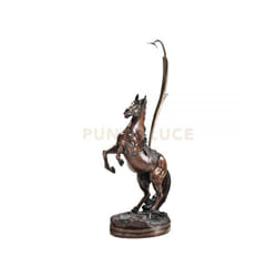 Perenz - bronze Statua in bronzo cavallo 27x23 con paralume Tiffany e base in marmo attacco E27