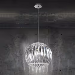 Collezione SLICE STRISCE FLUTTUANTI Sospensione in acrilico trasparente, mentre la struttura sospesa in metallo verniciato cr ...