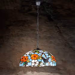 Collezione Tiffany ILLUMINA LA TUA CASA CON L'ELEGANZA DI TIFFANY! La sospensione Tiffany è un'eccellente combinazione di raf ...